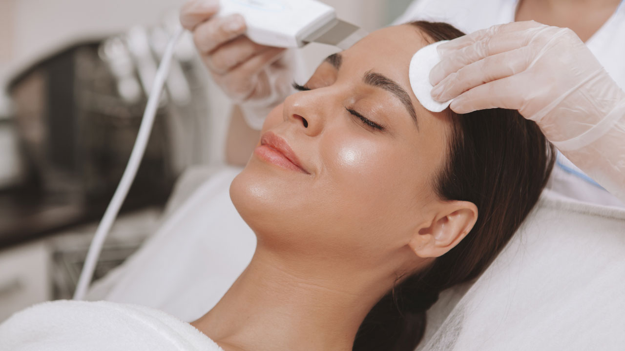 facials-in-etobicoke